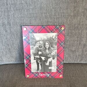 Mud Pie Red Plaid Photo Frame, "Family", New, Holds 4×6 Picture